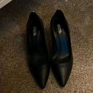 Michael Kors black pumps, barely worn in amazing condition!